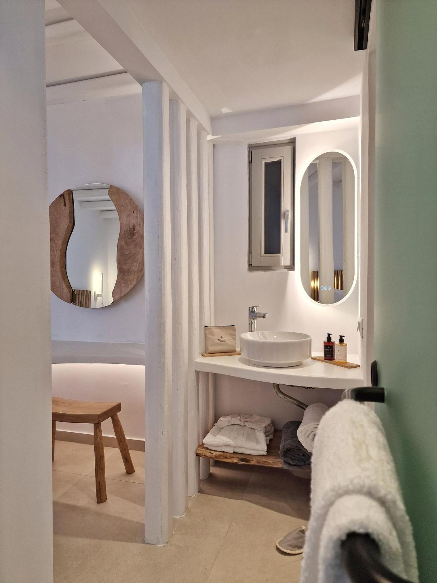 Agada Folegandros Suites & Villas Áno Meriá Kültér fotó